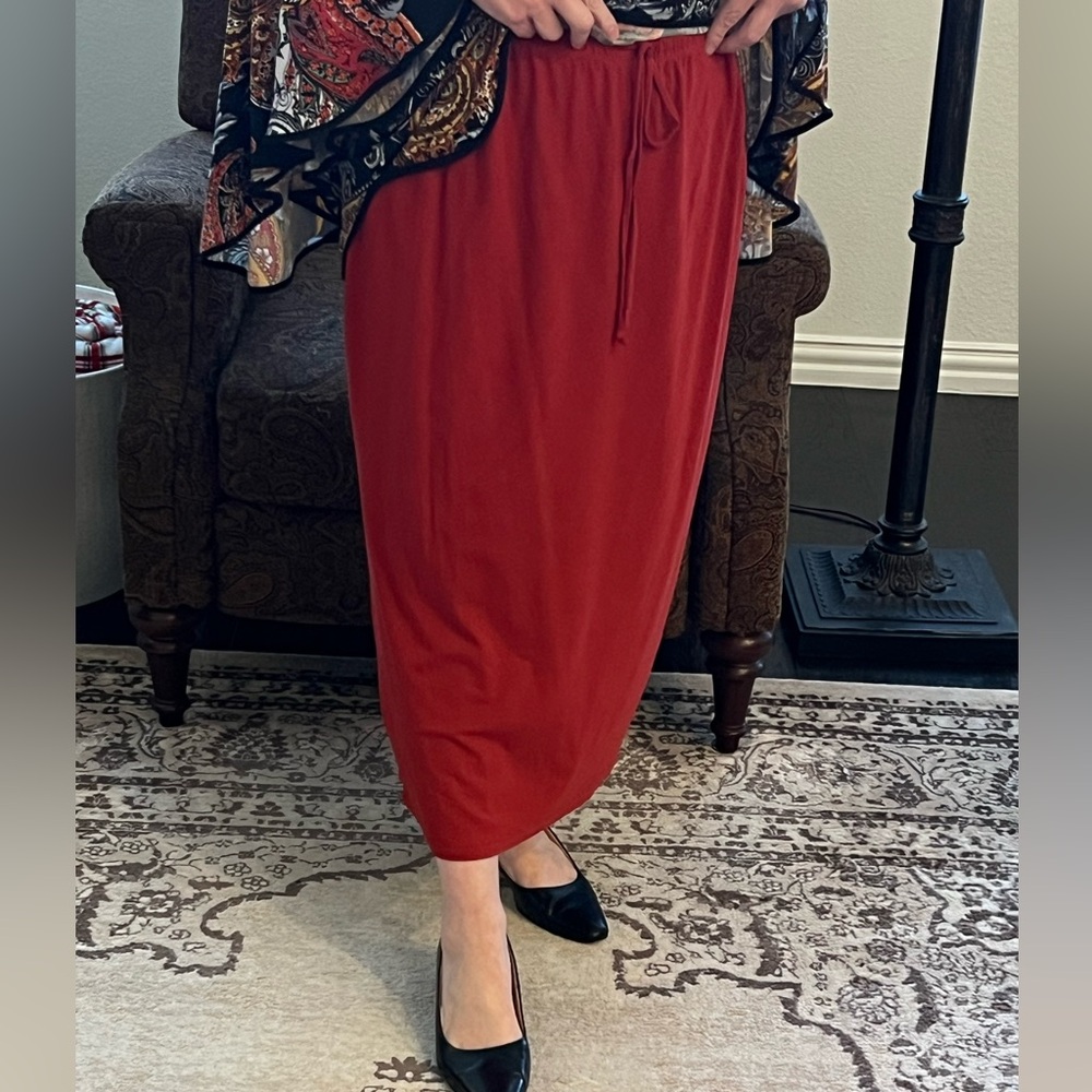 Elegant Rust Women's Skirt